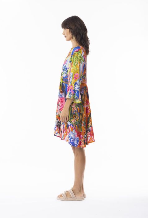 Escape mekko 30154 Stefania pirteä kuosi edessä napit tuotekuva 2