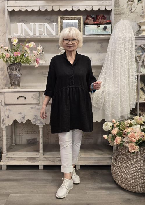 Grizas pellavatunika 52762 Musta tyylikäs ja romanttinen malli tuotekuva 3 Grizas pellavatunika 52762 Musta tyylikäs ja romanttinen malli tuotekuva 3