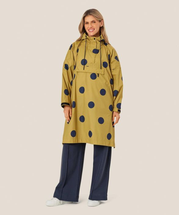 MASAI sadeponcho Tatella Burnish Gold mukava sateen kestävä malli tuotekuva 2