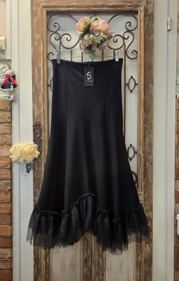 BY ZUSSE By Zusse hame Malou Musta ajaton jersey hame sifonki frillalla helmassa