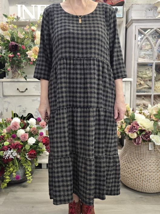 THING mekko 7324 Anthracite tummanharmaa ruutukuosi todella pehmeä kangas tuotekuva 4 THING mekko 7324 Anthracite tummanharmaa ruutukuosi todella pehmeä kangas tuotekuva 4
