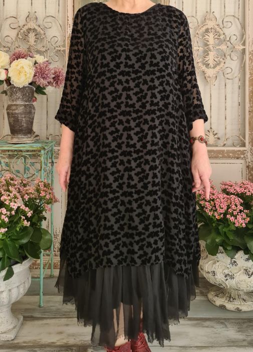 Grizas tunika/mekko 52440 (Musta) Erittain pehmeasta ja kauniisti laskeutuvasta silkki/rayon sekoituksesta valmistettu