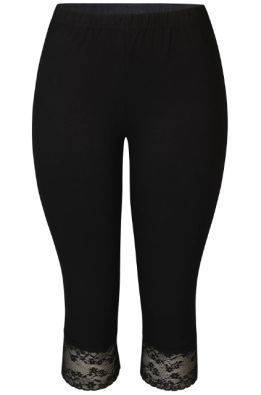 ZE-ZE Ze-Ze pitsilahkeiset legginsit Malus musta romanttiset ja helppokäyttöiset