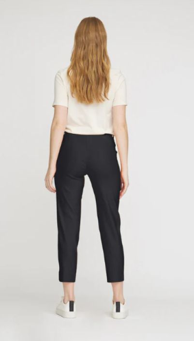 Laurie housut 100563 Taylor regular cropped musta mukava uusi laatu tuotekuva 1 Laurie housut 100563 Taylor regular cropped musta mukava uusi laatu tuotekuva 1