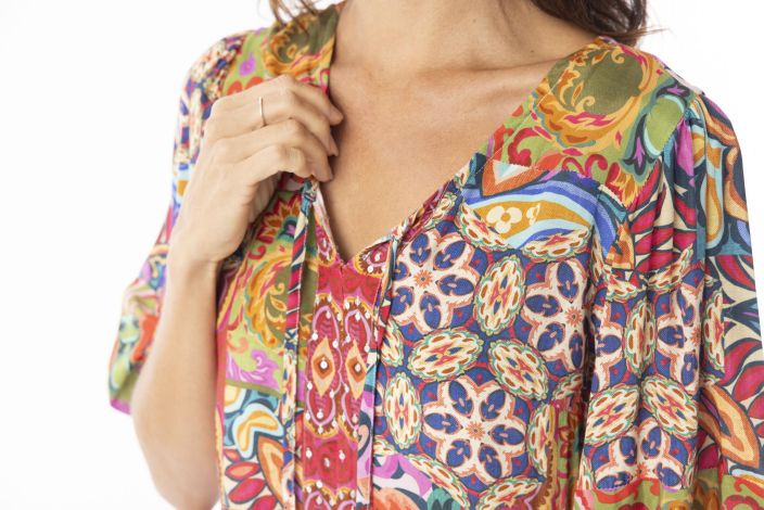 Escape mekko 71565 Francesca näyttävät hihat ja kiiltävät koristeet tuotekuva 3 Escape mekko 71565 Francesca näyttävät hihat ja kiiltävät koristeet tuotekuva 3