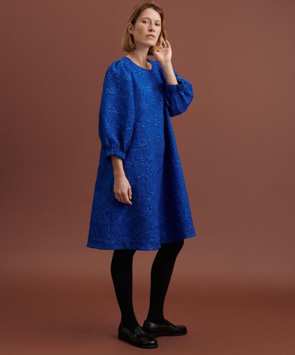MASAI mekko/tunika Nirisa (Surf the web) Lisaa kokoelmaasi vaivatonta glamouria jokapaivaisiin tilanteisiin talla kauniilla