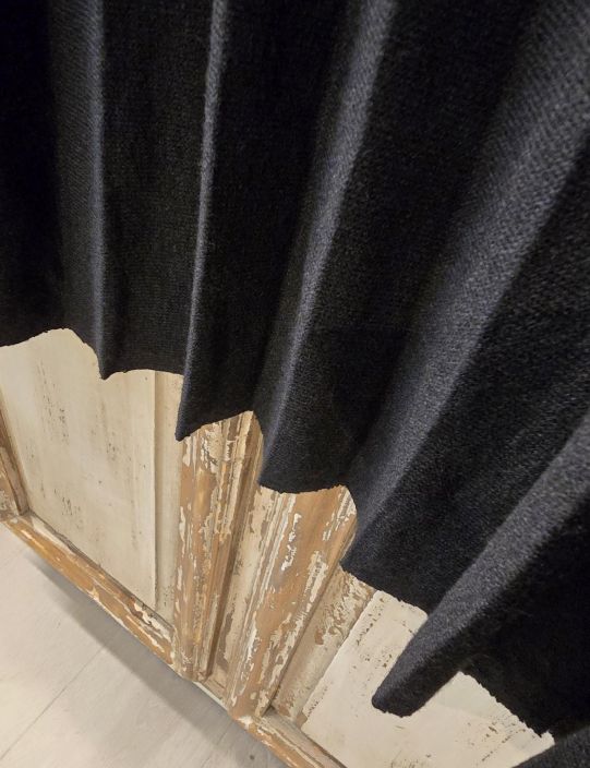 Marta du Château mekko 71653 Ajaton musta ihanan tuntuinen viskoosi/villa pliseerattu malli tuotekuva 3 Marta du Château mekko 71653 Ajaton musta ihanan tuntuinen viskoosi/villa pliseerattu malli tuotekuva 3