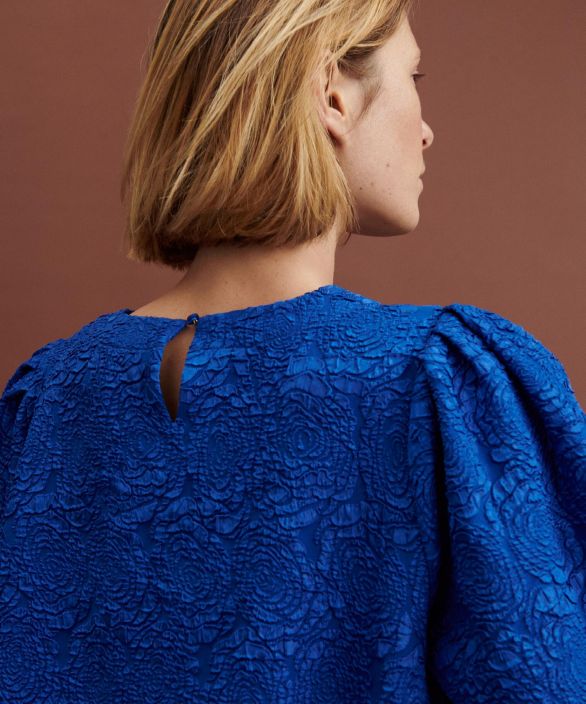 MASAI mekko/tunika Nirisa (Surf the web) Lisaa kokoelmaasi vaivatonta glamouria jokapaivaisiin tilanteisiin talla kauniilla