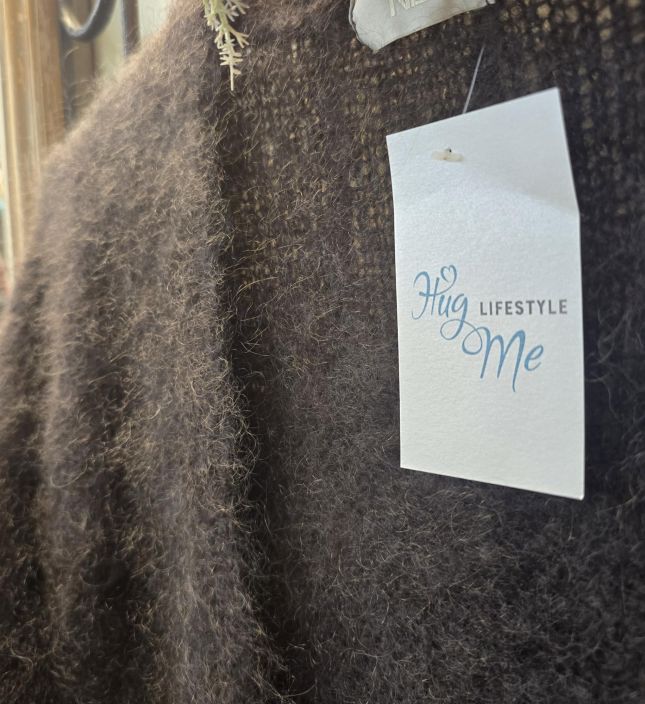 Hug Me pitkä neulejakku Ruskea pehmeä mohair kangas pitää sinut lämpimänä tuotekuva 1