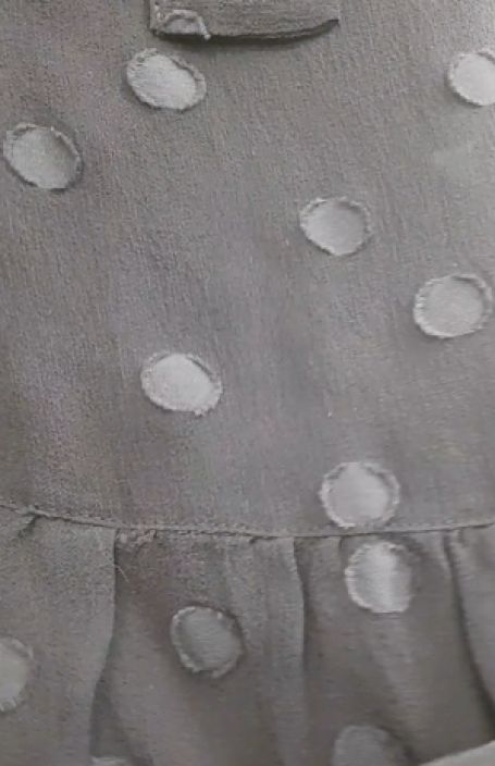 Grizas silkkipaita 51414 Musta läpikuultava pallokuosi ja suloinen rusetti kauluksessa tuotekuva 5