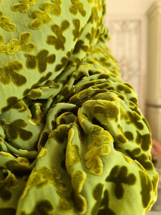 Grizas tunika/mekko 52440 (272) Erittain pehmeasta ja kauniisti laskeutuvasta silkki/rayon sekoituksesta valmistettu Grizas