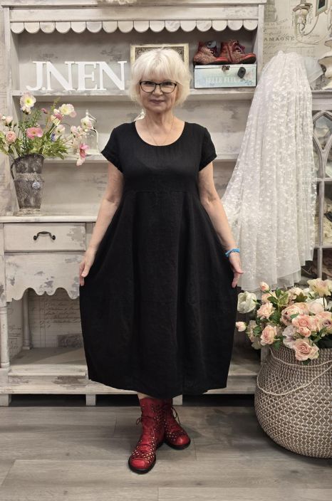 THING pellavamekko 7238 Musta tulppaanihelma pitkä tuotekuva 2 THING pellavamekko 7238 Musta tulppaanihelma pitkä tuotekuva 2