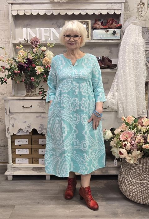 Blueberry mekko 26278 Aqua vaaleansininen pehmeä pellava tyylikkäällä kuosilla tuotekuva 1