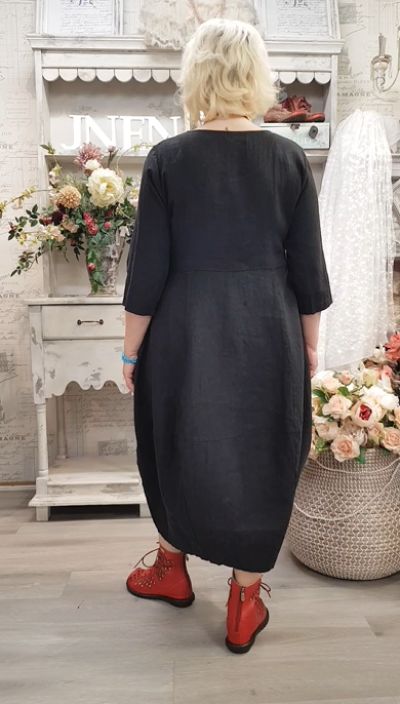 THING mekko 7149 ajaton musta, balloona helmainen supersuosikki tuotekuva 2 THING mekko 7149 ajaton musta, balloona helmainen supersuosikki tuotekuva 2