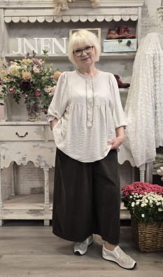 MARTA DU CHÂTEAU Marta du Château paita 7473 Sabbia puuteri ihana rypytetty viskoosi malli