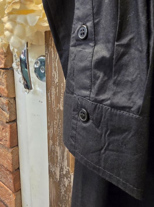 MASAI tunika/kauluspaita Ingebeth Musta tyylikäs ja ajaton malli rypytetyssä puuvillassa tuotekuva 3