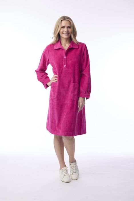 Orientique vakosametti mekko 21485 Hot Pink upea ajaton malli Upea, hieman paksumpi vakosametti mekko Orientiquelta jossa on Orientique vakosametti mekko 21485 Hot Pink upea ajaton malli Upea, hieman paksumpi vakosametti mekko Orientiquelta jossa on
