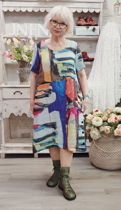 Grizas mekko Kesa kaipaa kauniita vareja, ja tasta Grizas mekosta ei niita puutu! Grizas mekko Kesa kaipaa kauniita vareja, ja tasta Grizas mekosta ei niita puutu!