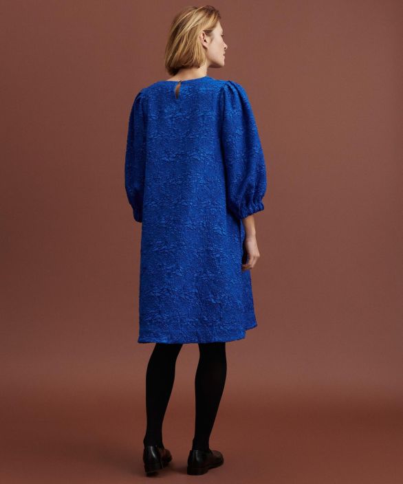 MASAI mekko/tunika Nirisa (Surf the web) Lisaa kokoelmaasi vaivatonta glamouria jokapaivaisiin tilanteisiin talla kauniilla