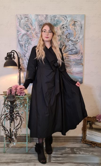 IGOR mekko/jakku Michigan (Musta) Tama todella mukavaa laatua sanotaan myos taftiksi, klassinen ja tyylikas laatu joka sopii