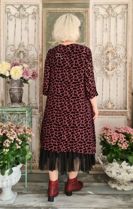 Grizas tunika/mekko 52440 (270) Erittain pehmeasta ja kauniisti laskeutuvasta silkki/rayon sekoituksesta valmistettu Grizas