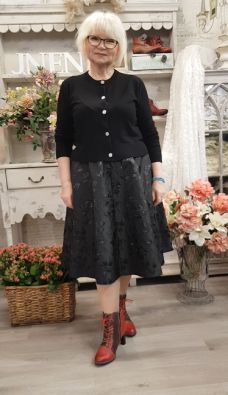 MASAI MASAI ihana hame Sophroni Musta ihana kiiltävä kukkakuosi juhlaan