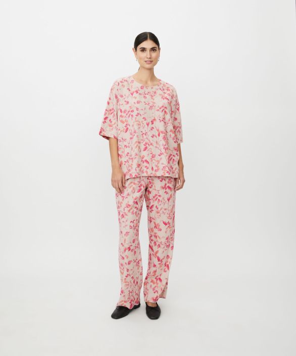 MASAI paita Degana Carmine ylisuuri super mukava ns. "laatikko"malli tuotekuva 2