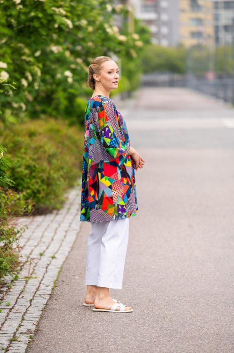 Aino tunika Bianca Art light taiteellinen kokoelma kuoseja tuotekuva 2 Aino tunika Bianca Art light taiteellinen kokoelma kuoseja tuotekuva 2