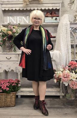 BLUSBAR Blusbar neulejakku 8003 musta tyylikäs ja pehmeä jakku