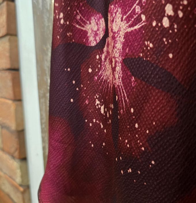 MASAI hame Solviera Fig viininpunainen pitkä aaltoileva viskoosi tuotekuva 2 MASAI hame Solviera Fig viininpunainen pitkä aaltoileva viskoosi tuotekuva 2