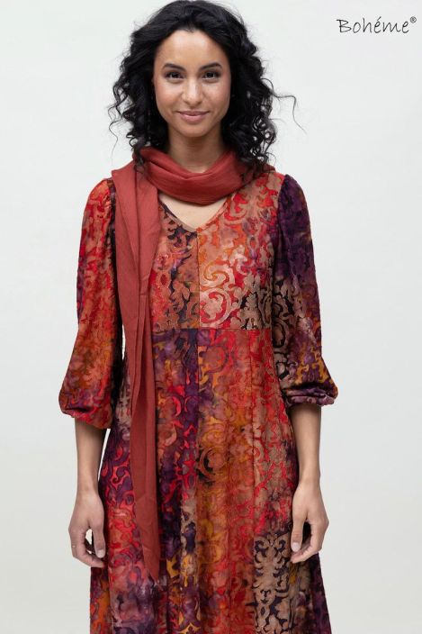 Boheme mekko B13305 Poltettu oranssi ihanat sävyt tekstuurisessa kuosissa tuotekuva 1 Boheme mekko B13305 Poltettu oranssi ihanat sävyt tekstuurisessa kuosissa tuotekuva 1