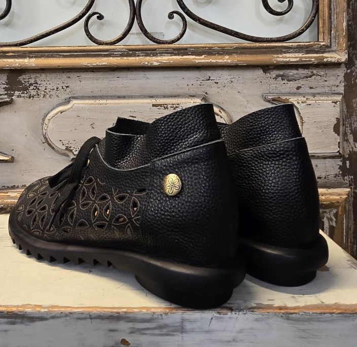 Laura Vita kesäkengät Cyrielle 30 Musta romanttinen malli kesäksi tuotekuva 3