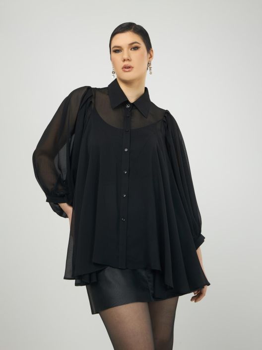 MAT paita 3041 / 8001 (Black) Ohuesta sifongista taiteiltu MAT paita jossa edessa napit. Hyvin A-linjainen malli leveilla