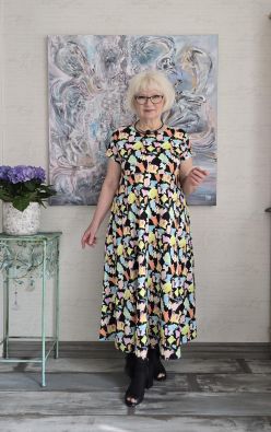 AINO Aino mekko Amanda Long Derwent tricot kauniit värikkäät aalto raidat