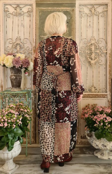 Capri Collection jakku/mekko Lotus Tata ihanaa Capri Collection uutuutta voit kayttaa katevasti mekkona tai jakkuna.