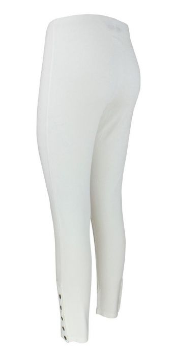 Boheme legginssit B11429 (Musta) Hyvin joustavat, mukavat legginssit jotka saavat asujen luomisesta helppoa. Lahkeiden