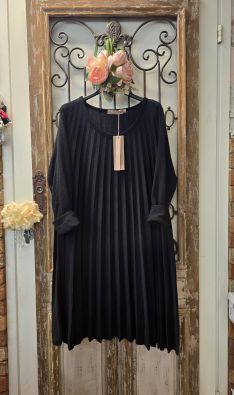 MARTA DU CHÂTEAU Marta du Château mekko 71653 Ajaton musta ihanan tuntuinen viskoosi/villa pliseerattu malli