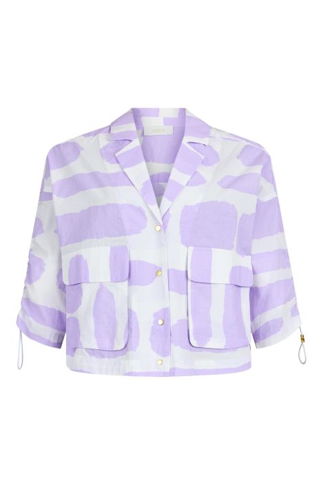 NOEN jakku 87197 Lila ihana jakku jossa muokattavat hihat Jakun mukavien hihojen suissa on kiristysnauhat joilla saa muokata NOEN jakku 87197 Lila ihana jakku jossa muokattavat hihat Jakun mukavien hihojen suissa on kiristysnauhat joilla saa muokata