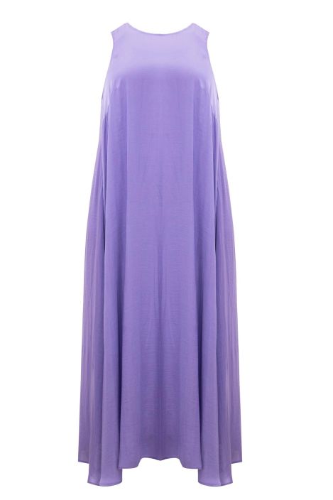 MAT mekko 7126,8101 Lilac Taivaallisen mukava MAT mekko jossa on takana kauluksessa naisellinen halkio koristenauhalla jonka
