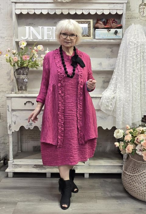 Grizas klassikko laatu jakku 71383 Pinkki Uniikki aaltoileva malli Tama uniikin mallinen Grizas jakku on valmistettu Grizas klassikko laatu jakku 71383 Pinkki Uniikki aaltoileva malli Tama uniikin mallinen Grizas jakku on valmistettu