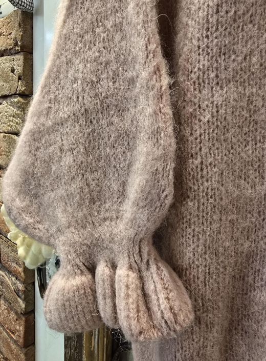 Marta du Château pörröinen neulejakku 2413 Old pink Vanhanaikainen roosa todella mukava pörröneule tuotekuva 2 Marta du Château pörröinen neulejakku 2413 Old pink Vanhanaikainen roosa todella mukava pörröneule tuotekuva 2