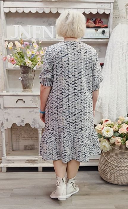 MASAI mekko Norellis Primrose ihana päälle ommeltu kuosi tuotekuva 2 MASAI mekko Norellis Primrose ihana päälle ommeltu kuosi tuotekuva 2